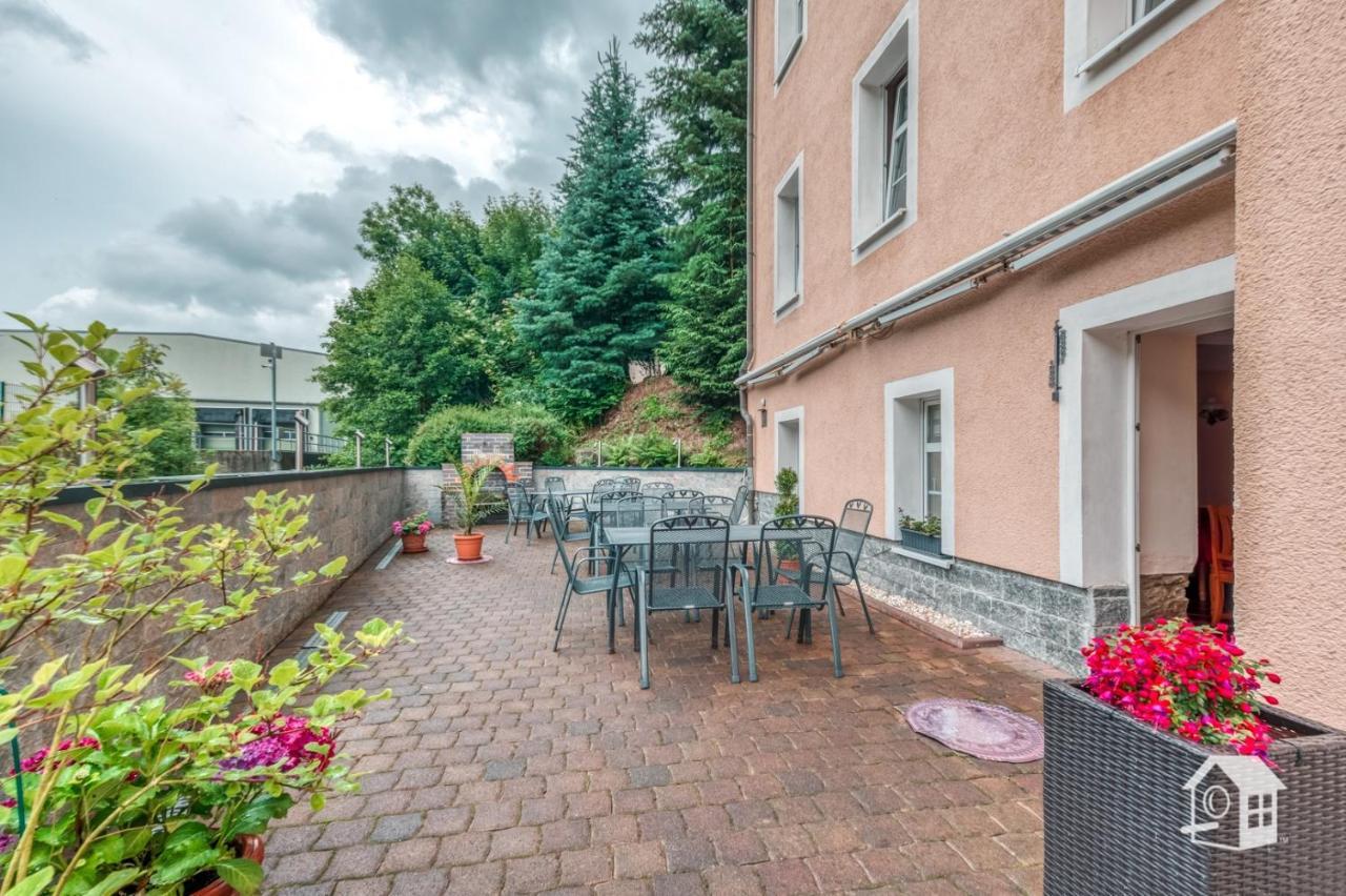 Appartements Im "Landhaus Am Frohnauer Hammer" Annaberg-Buchholz Eksteriør billede