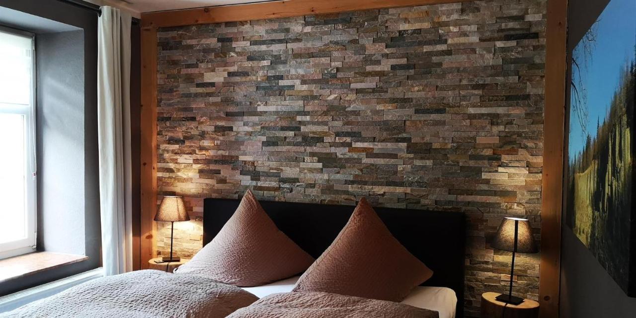 Appartements Im "Landhaus Am Frohnauer Hammer" Annaberg-Buchholz Eksteriør billede